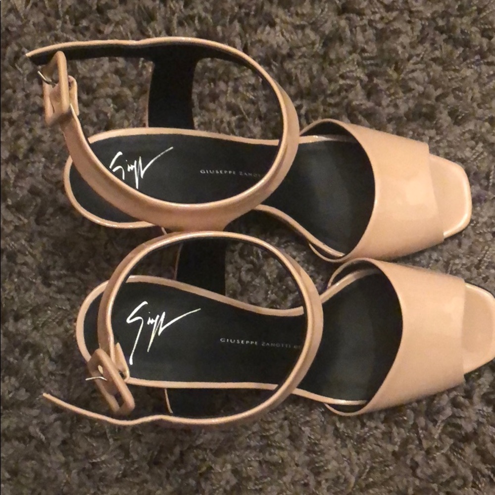 Giuseppe Zanotti heels
